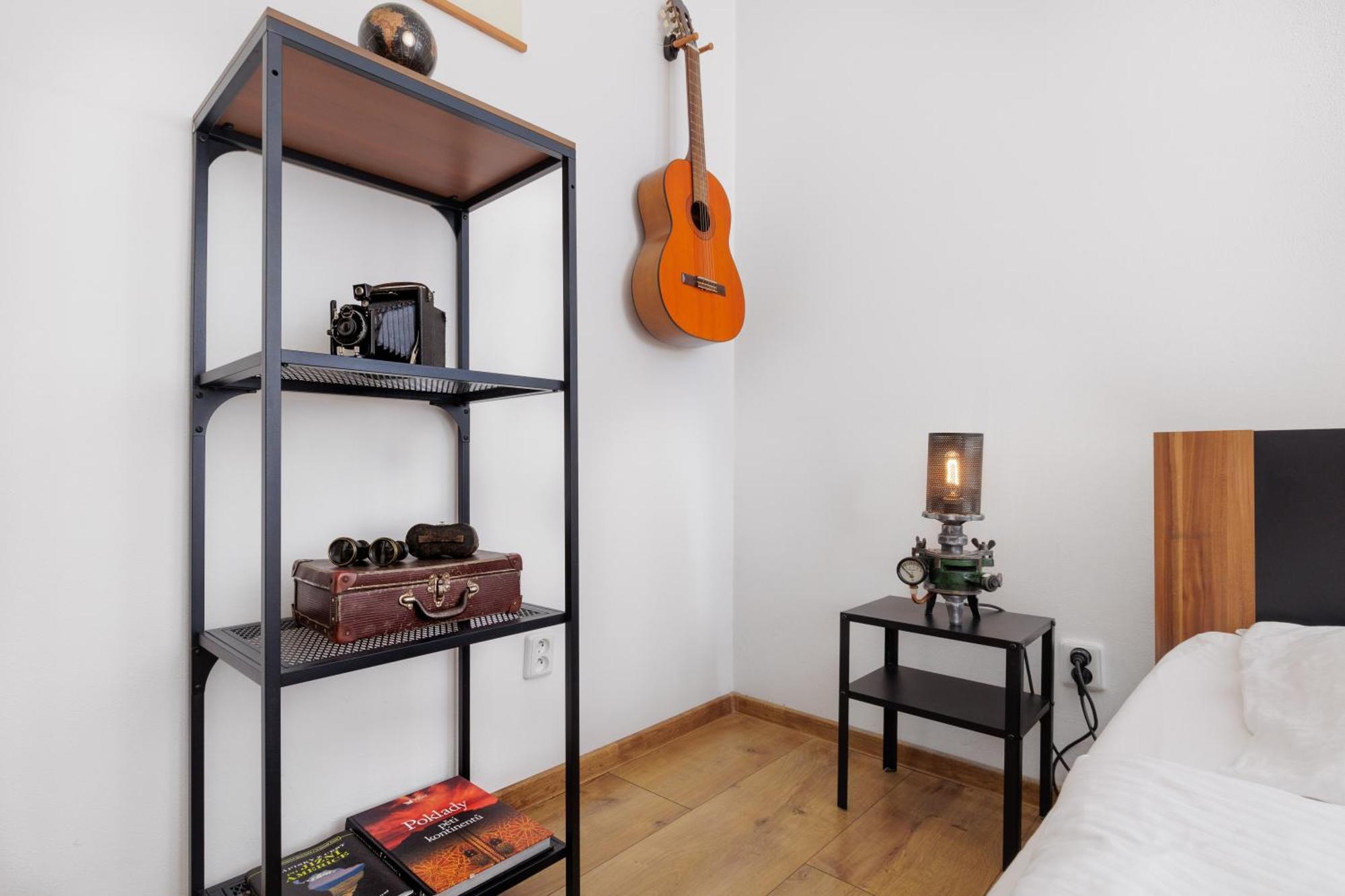 באנסקה ביסטריצה Big 75M2 Next To Opera Building In Direct Centrum, Air-Conditioned, Balcony, 24H Self Checking מראה חיצוני תמונה